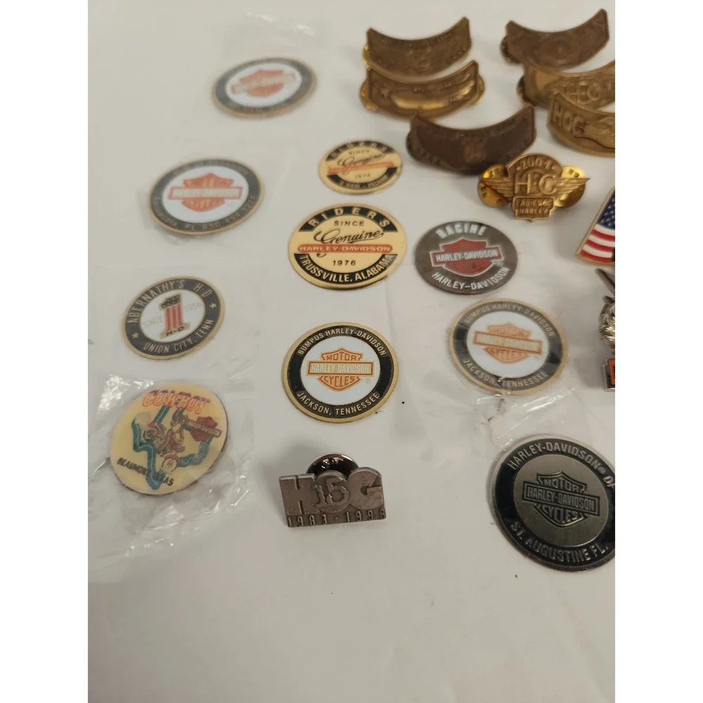 Lot 30+ Harley Davidson HOG Pins Rockers Sturgis Dealer Poker Chips Vest Badges